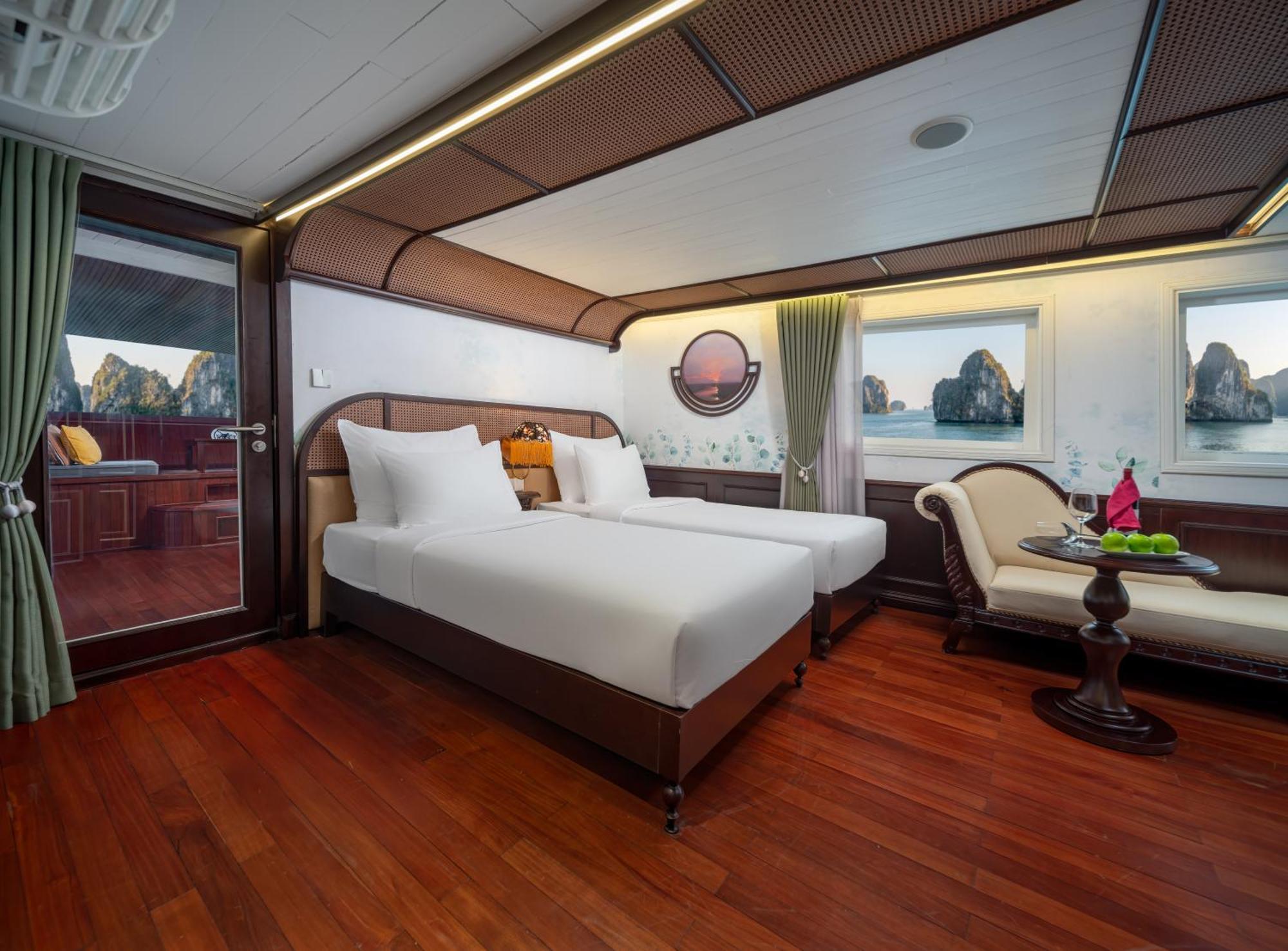 Signature Royal Halong Cruise Hạ Long Exterior foto