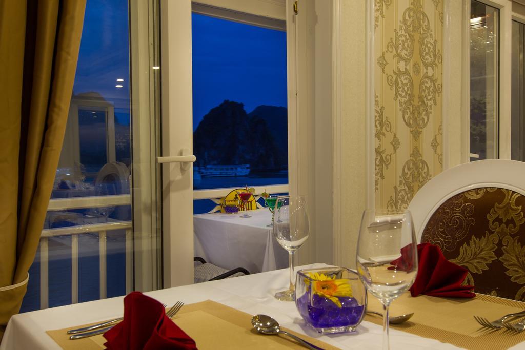 Signature Royal Halong Cruise Hạ Long Exterior foto