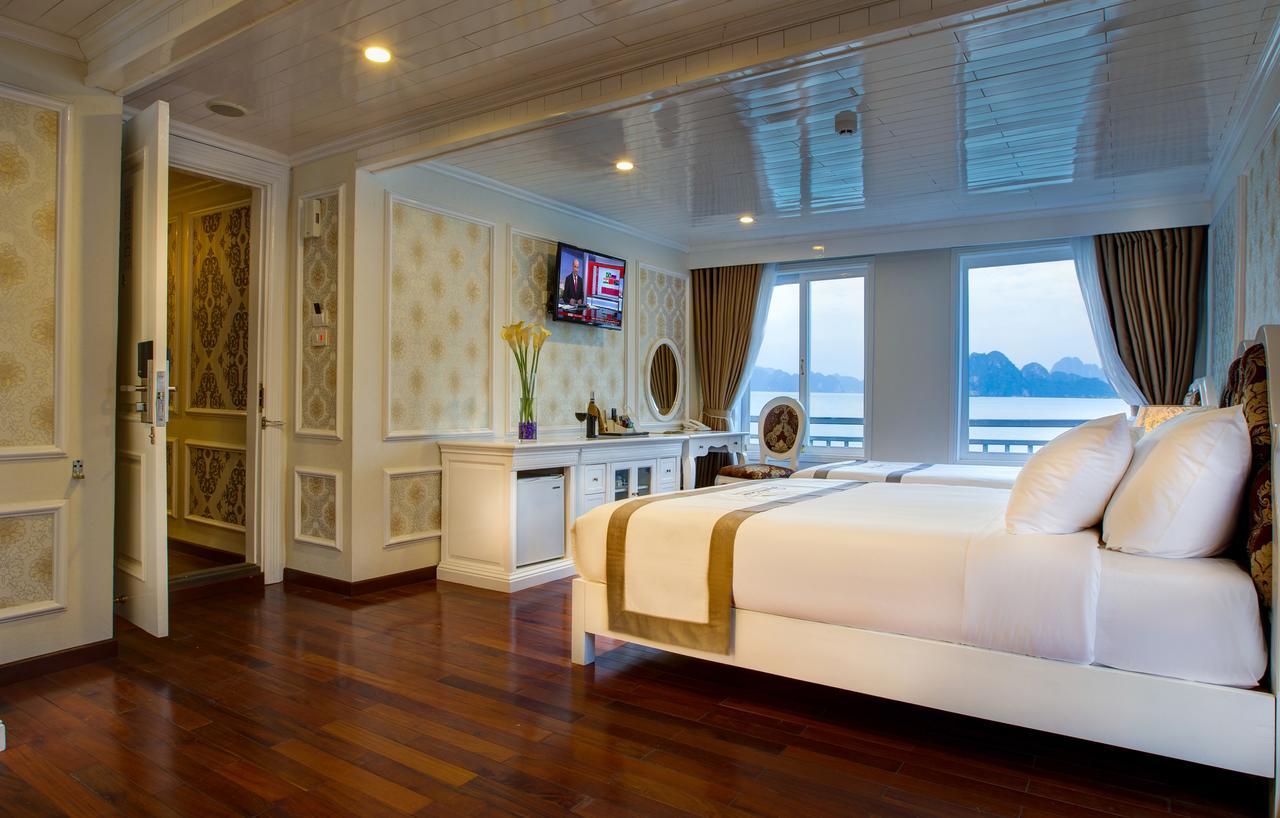 Signature Royal Halong Cruise Hạ Long Zimmer foto