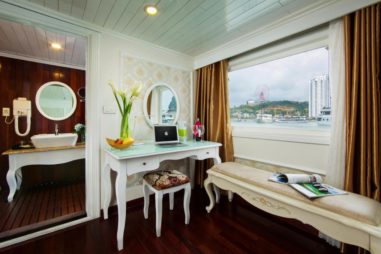 Signature Royal Halong Cruise Hạ Long Exterior foto