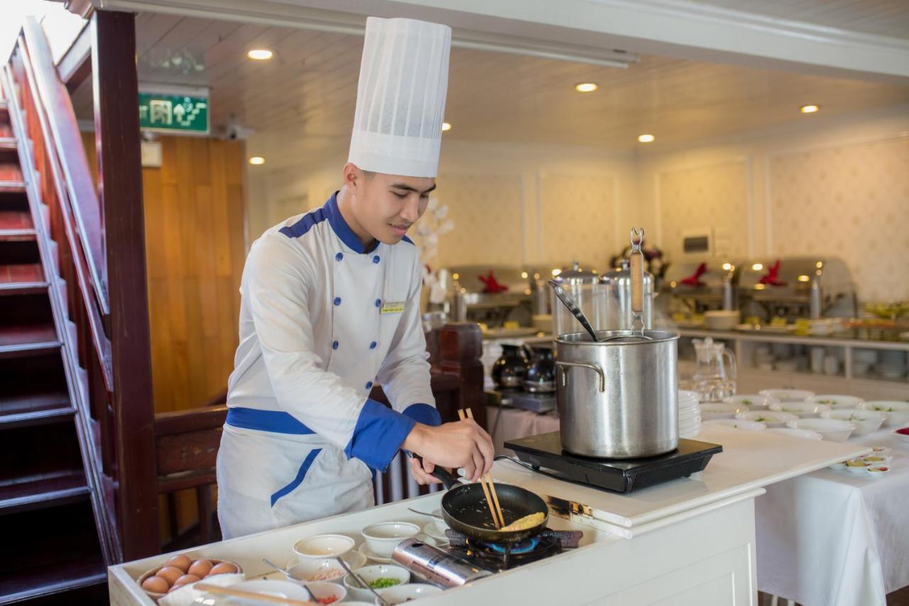 Signature Royal Halong Cruise Hạ Long Exterior foto